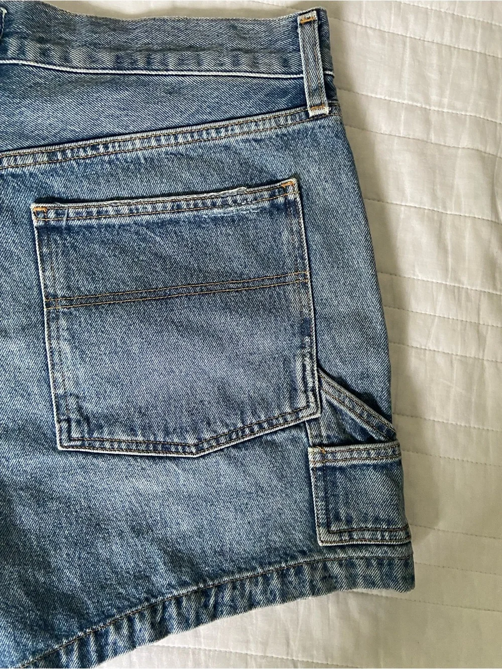 Agolde NWOT Magda Denim Shorts - Picture 10 of 11